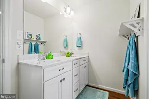 170 Chesterfield Dr, Falling Waters, WV 25419 - Photo 66