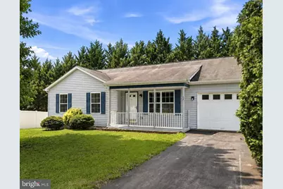 42 Pacific Boulevard, Hedgesville, WV 25427 - Photo 1