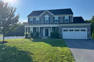 97 Portsmouth Ct, Falling Waters, WV 25419 - Photo 2
