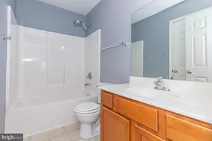228 Morlatt Ln, Martinsburg, WV 25404 - Photo 10