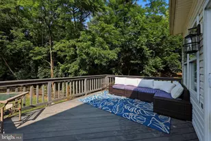17 Victoria Ln, Martinsburg, WV 25403 - Photo 8