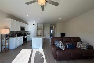 31 Bloomsbury St, Falling Waters, WV 25419 - Photo 20