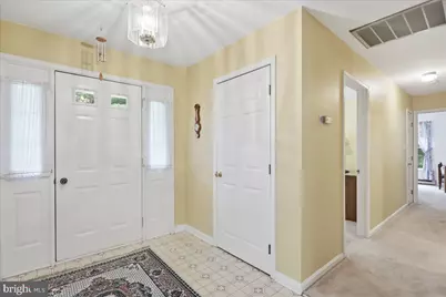 125 Trammel, Falling Waters, WV 25419 - Photo 6