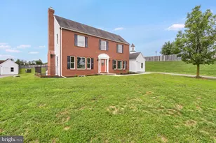 665 Brown Rd, Martinsburg, WV 25404 - Photo 18
