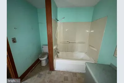 308 W Martin Street, Martinsburg, WV 25401 - Photo 26