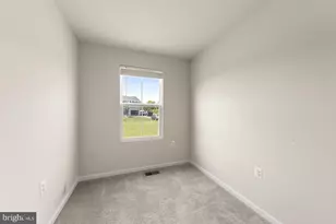 498 Switchgrass Ct, Bunker Hill, WV 25413 - Photo 12