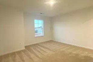 139 Fontana Cir, Martinsburg, WV 25403 - Photo 18