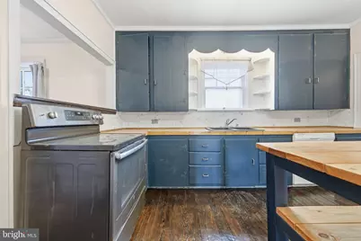 800 W King, Martinsburg, WV 25401 - Photo 18
