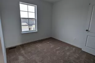 241 Hillsdale Pl, Martinsburg, WV 25403 - Photo 6