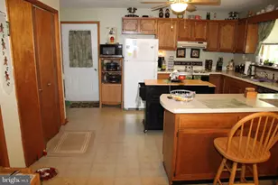 637 Mimosa Dr, Martinsburg, WV 25404 - Photo 20