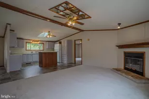 706 Loop Rd, Gerrardstown, WV 25420 - Photo 18