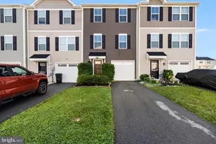 133 Rhea Dr, Martinsburg, WV 25403 - Photo 1