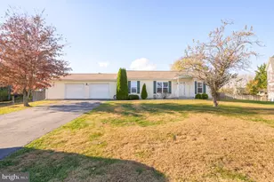 77 Barbie Ln, Martinsburg, WV 25405 - Photo 6