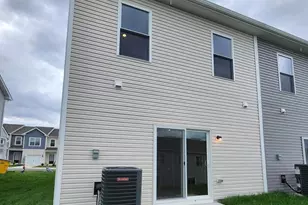 115 Cramsford St, Falling Waters, WV 25419 - Photo 2