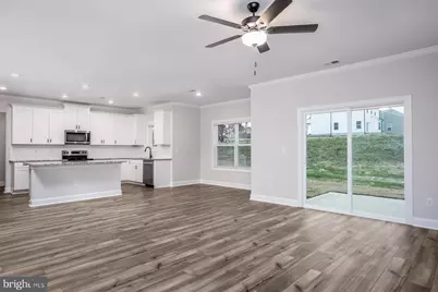 25 Brompton Street, Falling Waters, WV 25419 - Photo 6