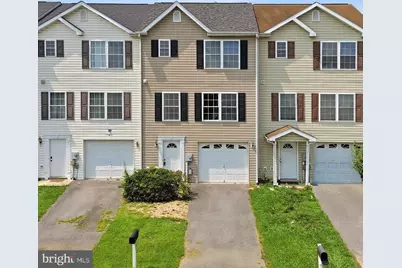 65 Cosmos Drive, Martinsburg, WV 25404 - Photo 2