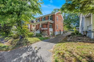 9872 Winchester Ave, Bunker Hill, WV 25413 - Photo 2
