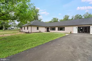 374 Weaver, Martinsburg, WV 25401 - Photo 20