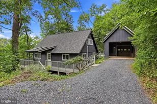 1019 Glenwood Ln, Gerrardstown, WV 25420 - Photo 2
