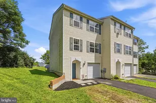 114 Sir Washington St, Inwood, WV 25428 - Photo 32