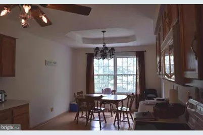 808 Chantilly Lane, Inwood, WV 25428 - Photo 6