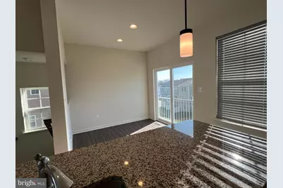 220 Charterhouse Street, Falling Waters, WV 25419 - Photo 6