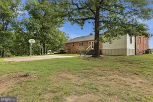 301 Compassion Dr, Martinsburg, WV 25405 - Photo 46