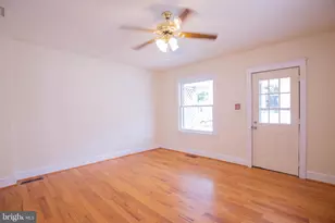 124 S Kentucky Ave, Martinsburg, WV 25401 - Photo 6
