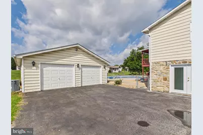 168 Clifford Drive, Martinsburg, WV 25404 - Photo 10