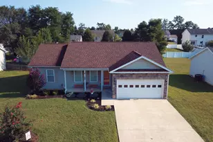 307 Close Dr, Martinsburg, WV 25404 - Photo 1