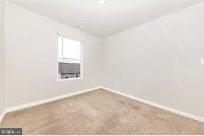 86 Paddington Street, Falling Waters, WV 25419 - Photo 18