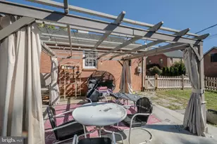 1407 W King St, Martinsburg, WV 25401 - Photo 12