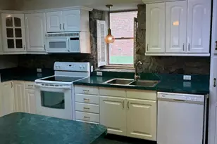 16 Catalpa Ct, Martinsburg, WV 25404 - Photo 4
