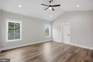 1 Driftwood Dr, Gerrardstown, WV 25420 - Photo 16