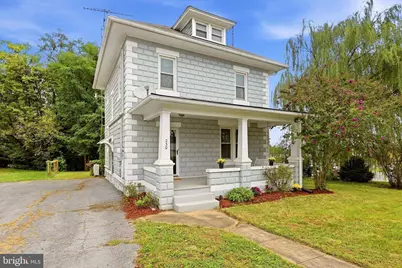 230 Jefferson Street, Martinsburg, WV 25401 - Photo 2