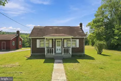 9203 Hedgesville Road, Hedgesville, WV 25427 - Photo 10