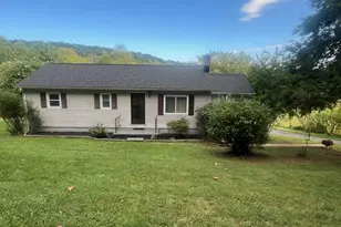 3305 Butts Mill Rd, Hedgesville, WV 25427 - Photo 2