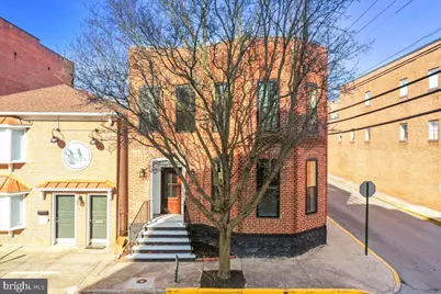 127 E King Street, Martinsburg, WV 25401 - Photo 2
