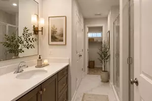 139 Fontana Cir, Martinsburg, WV 25403 - Photo 6