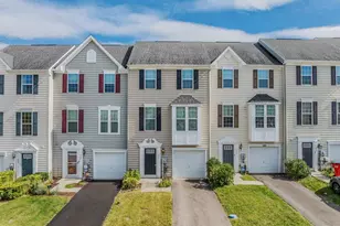 194 Norwood Dr, Falling Waters, WV 25419 - Photo 1