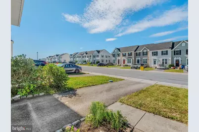 194 Norwood Drive, Falling Waters, WV 25419 - Photo 4