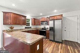 228 Warner Ln, Hedgesville, WV 25427 - Photo 16