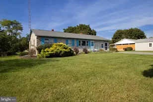 2364 Eagle School Rd, Martinsburg, WV 25404 - Photo 6