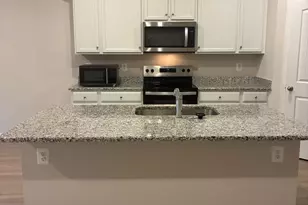 19 Bloomsbury St, Falling Waters, WV 25419 - Photo 6