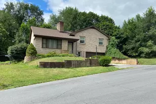 1507 W Race St, Martinsburg, WV 25401 - Photo 2