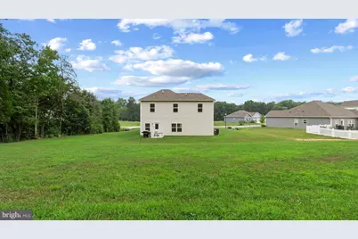 165 Rappahannock Run, Falling Waters, WV 25419 - Photo 18