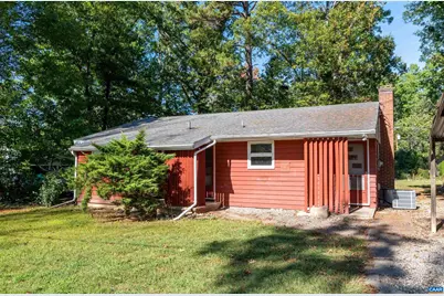 2302 Summit Rd, Charlottesville, VA 22901 - Photo 1