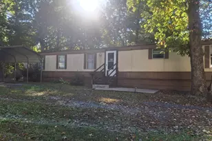 163 Village Ln, Dillwyn, VA 23936 - Photo 1