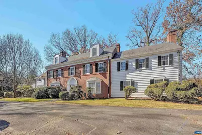 934 Commander Dr, Roanoke, VA 24019 - Photo 1