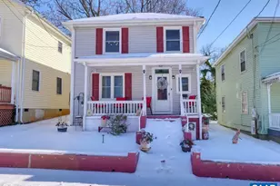 352 NW 10 1/2 St, Charlottesville, VA 22903 - Photo 1
